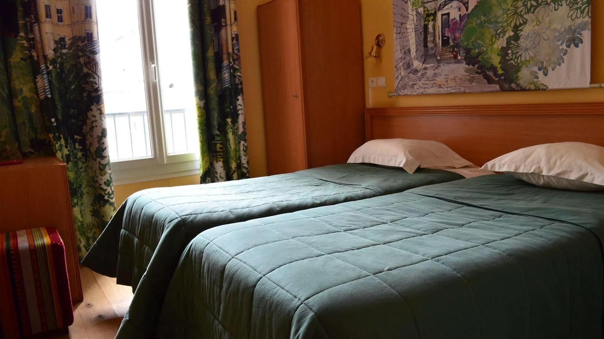 Amiral-fondary Hotel Paris